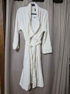 Cozy Shawl-Collar Robe in Cream — Plush Women's Lounge Robe